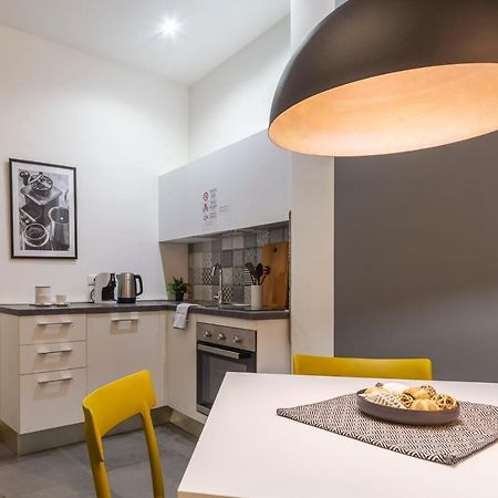Tram Apartment For 4 Guests Trieste Exterior photo