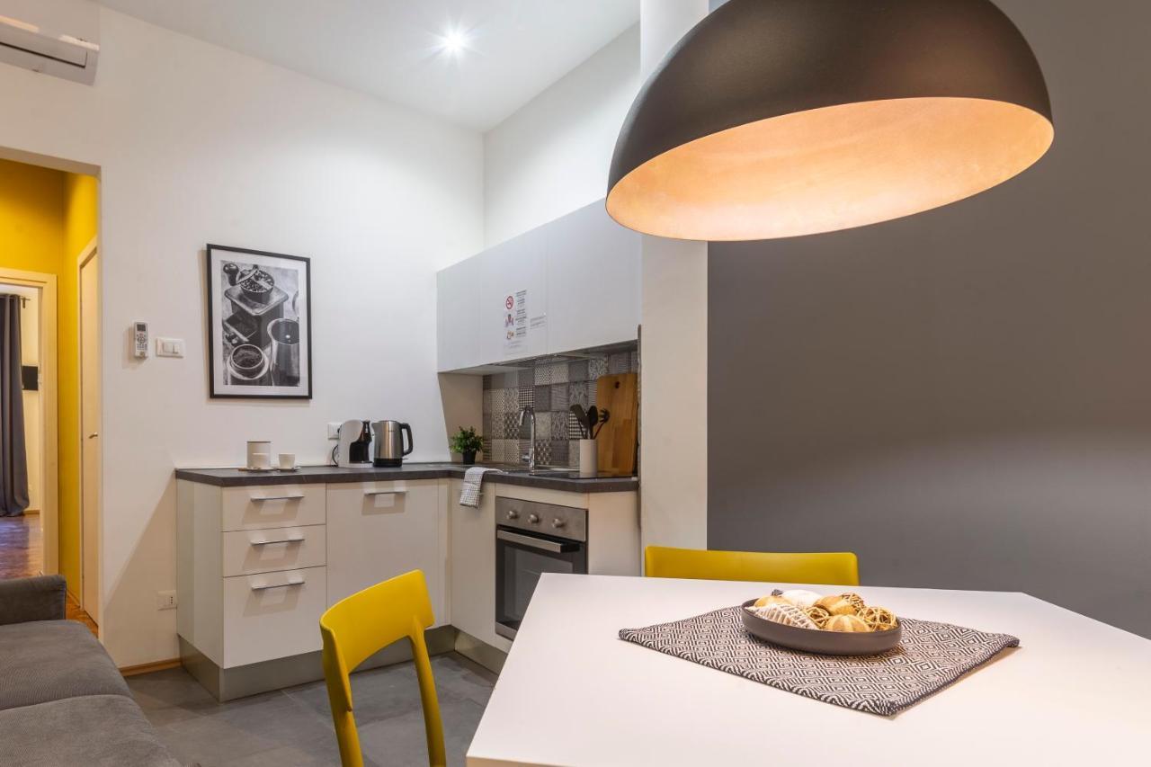 Tram Apartment For 4 Guests Trieste Exterior photo